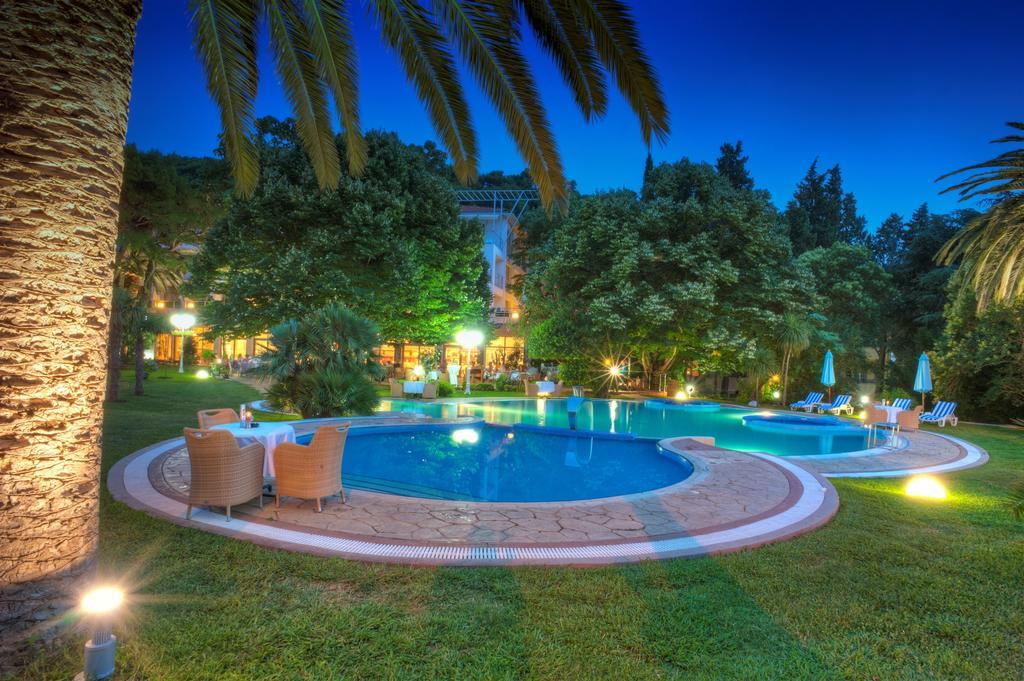 فندق ريفيجيرا Petrovac المظهر الخارجي الصورة